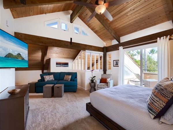 Kailua Vacation Home + Loft Sleeps 14 Guests