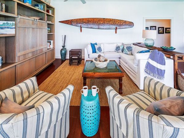 Luxury Beach Vacation Rental Home in Lanikai Sleeps 14