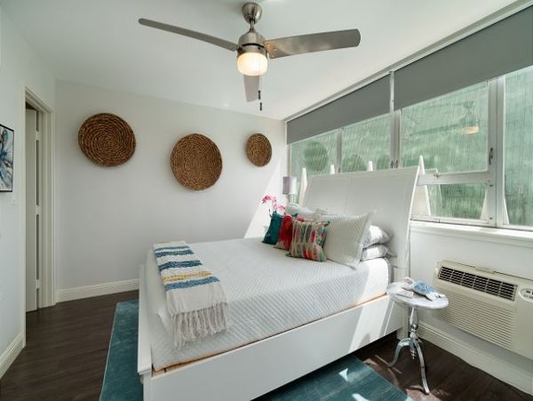 On Beach Honolulu vacation condo Three Bedroom