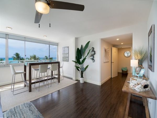 On Beach Honolulu vacation condo Three Bedroom