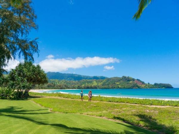 Beachfront Beauty A Truly Exceptional Villa Main House & Guest House