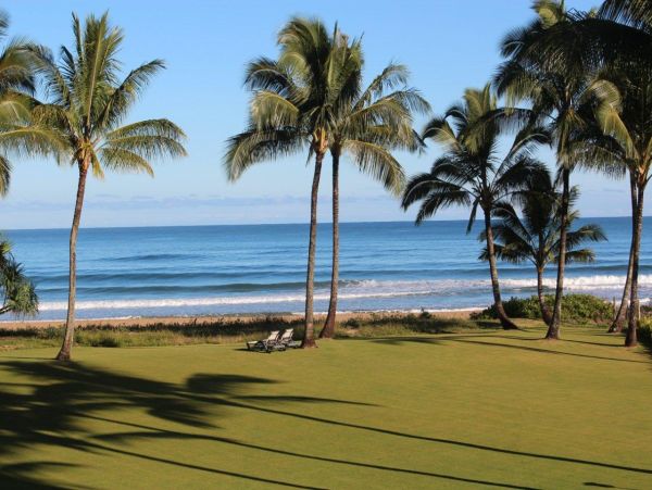 Beachfront Beauty A Truly Exceptional Villa Main House & Guest House
