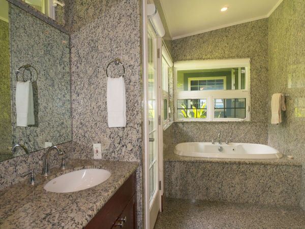 Beachfront Beauty A Truly Exceptional Villa Main House & Guest House