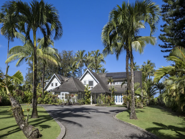 Beachfront Beauty A Truly Exceptional Villa Main House & Guest House