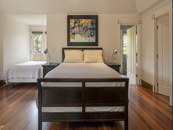 Beachfront Beauty A Truly Exceptional Villa Main House & Guest House