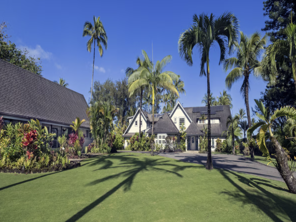 Beachfront Beauty A Truly Exceptional Villa Main House & Guest House