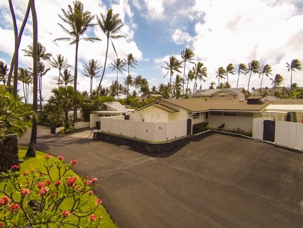 Oahu Beach House Steps to Beach