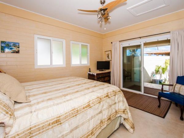 Kailua Lanikai Beach Home 1000987
