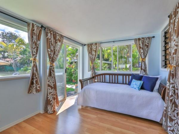 Kailua Lanikai Beach Home 1001010