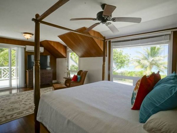 Kailua Lanikai Beach Home 1001013
