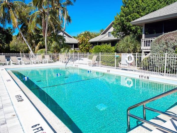 Captiva Vacation Rental, Steps to the Gulf of Mexico Beach