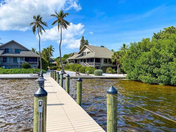 Captiva Vacation Rental, Steps to the Gulf of Mexico Beach