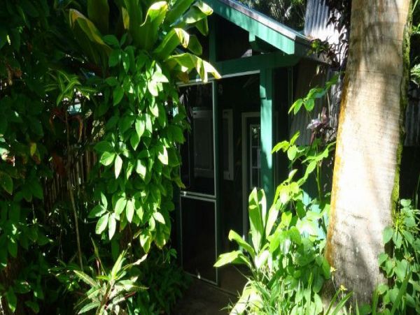 Haiku Vacation Cottage One Bedroom