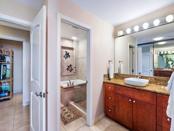 Ocean Views Kapalua Vacation Condo One Bedroom