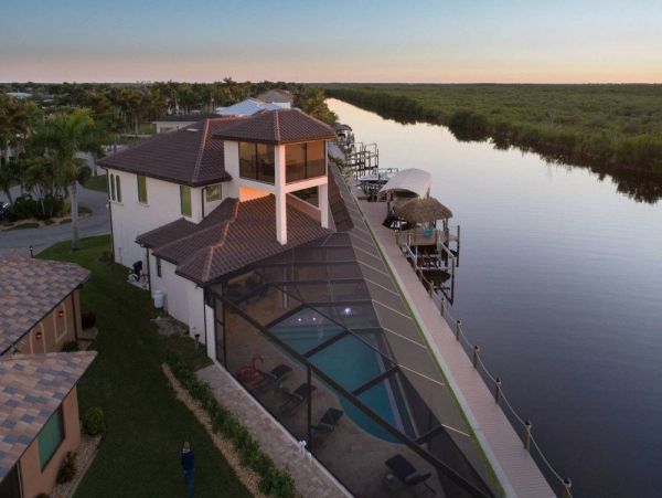 Stunning Vacation Home in Cape Coral with Pool & Boat Dock