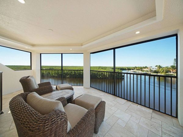 Stunning Vacation Home in Cape Coral with Pool & Boat Dock