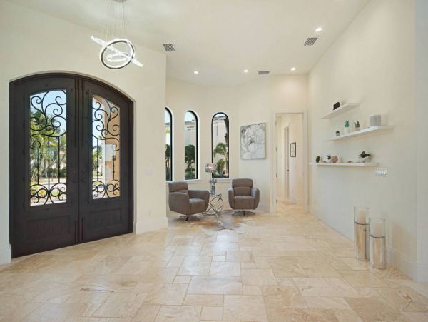 Stunning Vacation Home in Cape Coral with Pool & Boat Dock