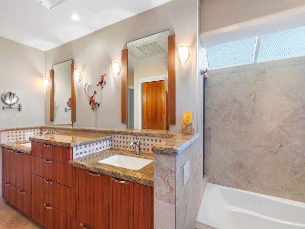 Ocean Views Vacation Condo Two Bedroom