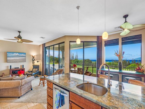Ocean Views Kapalua Vacation Condo One Bedroom