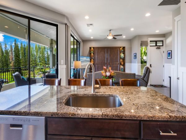 Ocean Views Vacation Condo in Kapalua One Bedroom