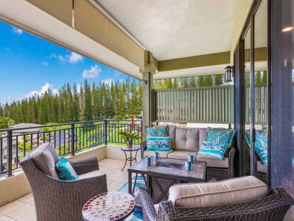 Ocean Views Vacation Condo in Kapalua One Bedroom
