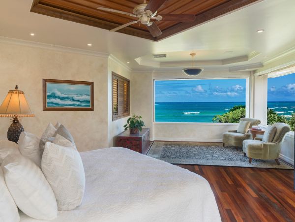 Kailua Vacation Luxury Estate Nine Bedroom with Pool