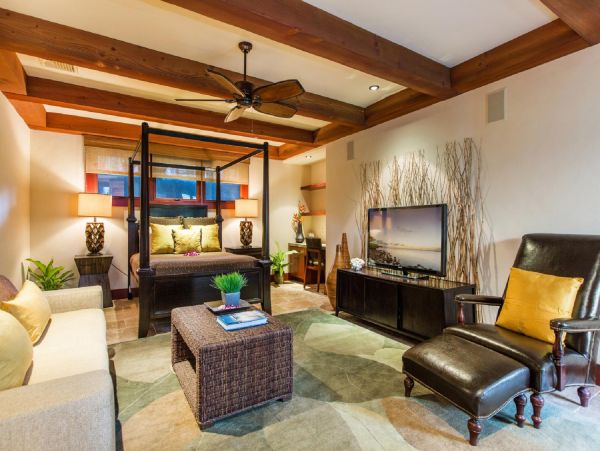 Luxury Oahu Beachfront Vacation Rental near Diamond Head Exclusive Monthly Rental