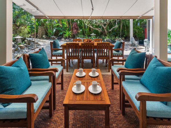 On Beach Kailua Vacation Estate Eight Bedroom