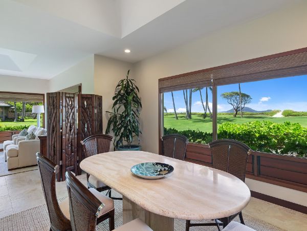 On Beach Kailua Vacation Estate Eight Bedroom