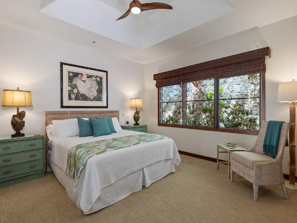 On Beach Kailua Vacation Estate Eight Bedroom