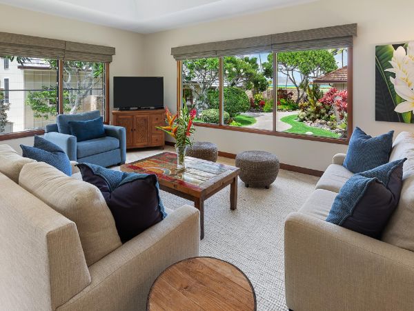 On Beach Kailua Vacation Estate Eight Bedroom