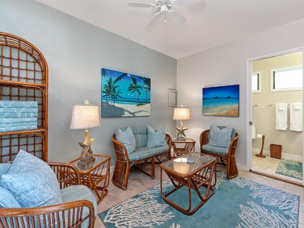 On Beach Kailua Vacation Estate Eight Bedroom
