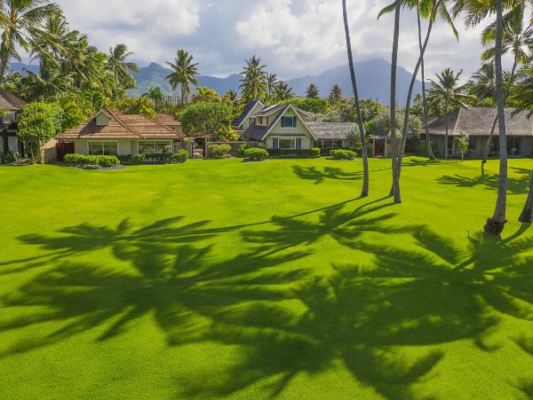 On Beach Kailua Vacation Estate Eight Bedroom