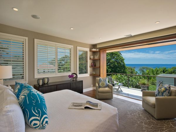 Ocean Views Vacation Home in Honolulu Four Bedroom