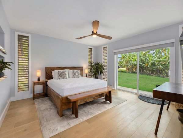 Beautiful Vacation Home in Haleihua Four Bedroom