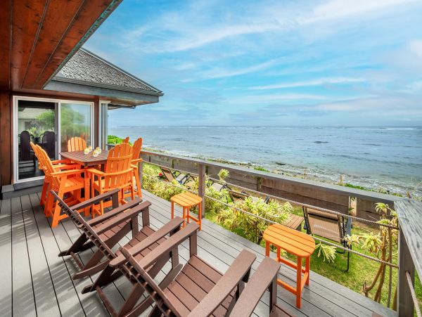 Beachfront Paradise in Kapa'a: A Luxurious Hawaiian Retreat