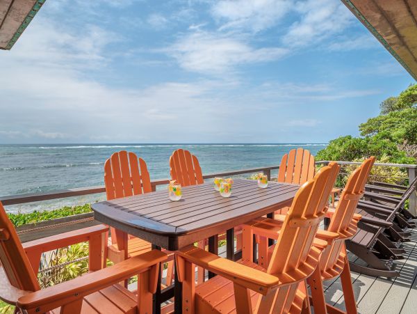 Beachfront Paradise in Kapa'a: A Luxurious Hawaiian Retreat