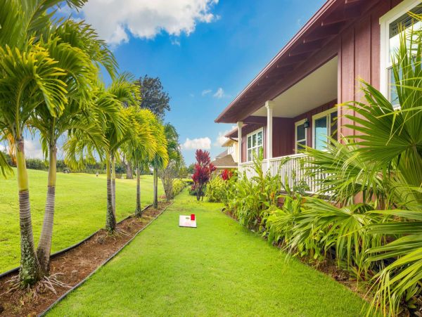 Poipu Lovely Stroll To Beach Residence