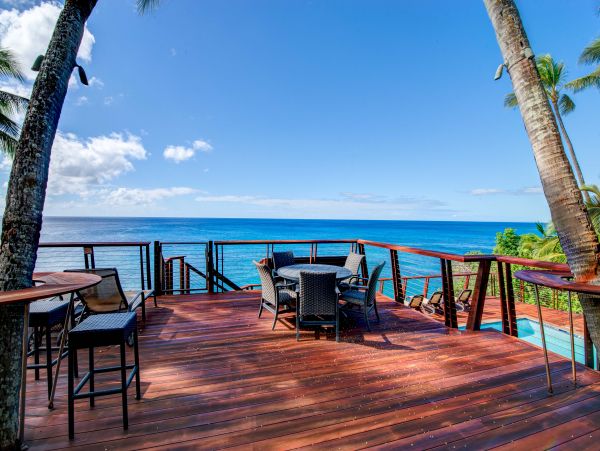 Oceanfront Bliss Just 5 Minutes from Poipu Beach & Brennecke's Beach