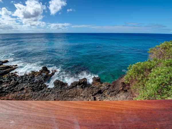 Oceanfront Bliss Just 5 Minutes from Poipu Beach & Brennecke's Beach