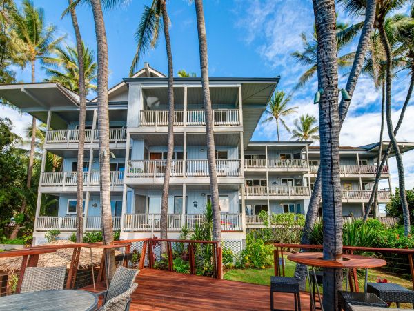 Oceanfront Bliss Just 5 Minutes from Poipu Beach & Brennecke's Beach