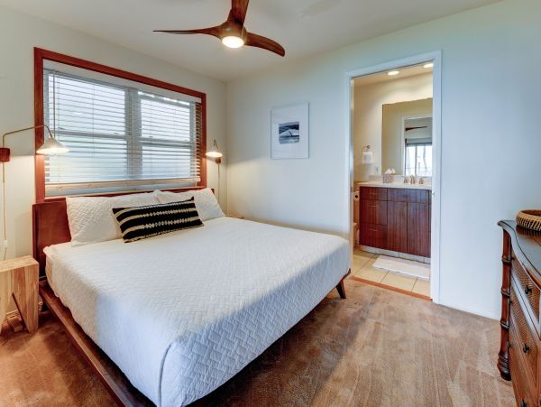 Oceanfront Bliss Just 5 Minutes from Poipu Beach & Brennecke's Beach