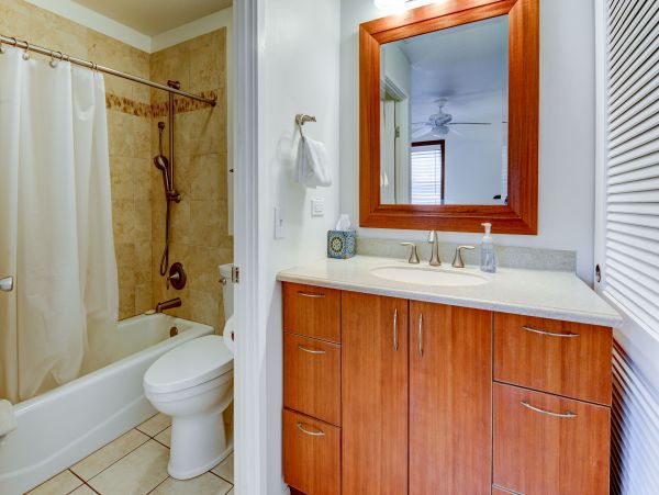Oceanfront Bliss Just 5 Minutes from Poipu Beach & Brennecke's Beach