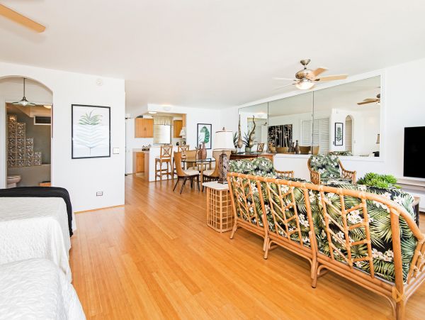 Honolulu Diamond Head Kahala Condo 1001172