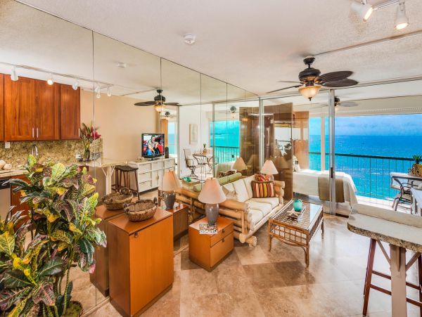 Honolulu Diamond Head Kahala Condo 1001174