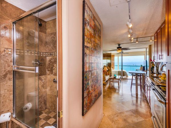 Honolulu Diamond Head Kahala Condo 1001174