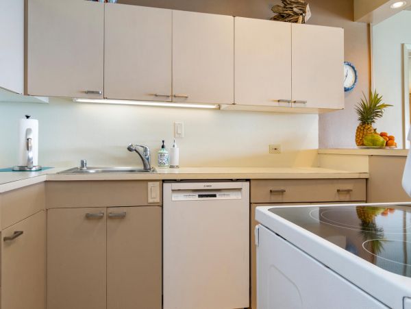 Honolulu Diamond Head Kahala Condo 1001175