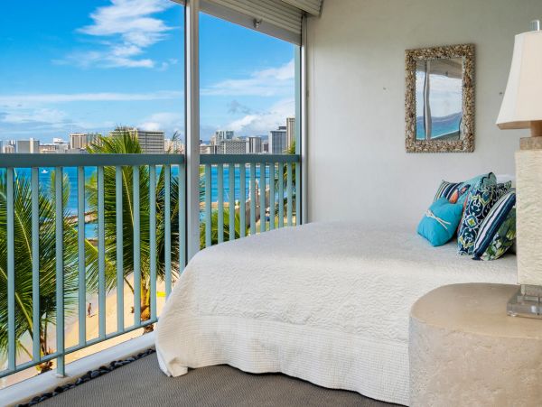 Honolulu Diamond Head Kahala Condo 1001175