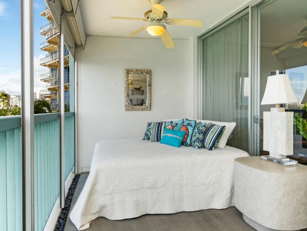 Honolulu Diamond Head Kahala Condo 1001175