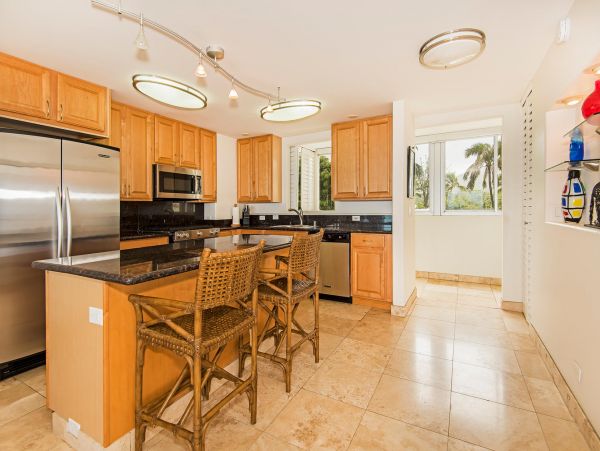 Honolulu Diamond Head Kahala Condo 1001177